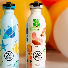 Load image into Gallery viewer, Urban bottle - best friends
