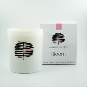 Bloom candle