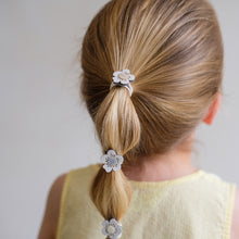Load image into Gallery viewer, Blossom mini Mabel clips
