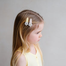 Load image into Gallery viewer, Blossom mini Mabel clips
