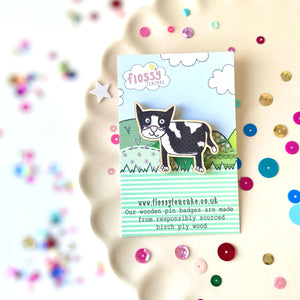 Wooden badge - cat