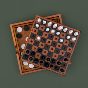 Chess & chequers games