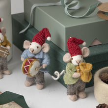 Load image into Gallery viewer, Christmas decorations - orchestra mouse w/ trumpet - small
