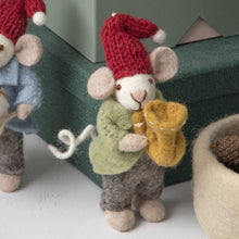 Load image into Gallery viewer, Christmas decorations - orchestra mouse w/ trumpet - small
