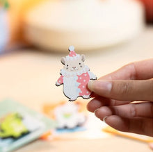 Load image into Gallery viewer, Entertaining hamster pin
