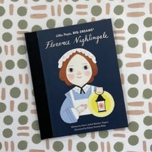 Load image into Gallery viewer, Little people big dreams - Florence Nightingale
