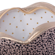 Load image into Gallery viewer, Love heart leopard bag
