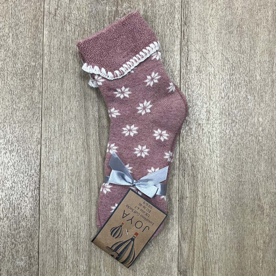 Cuff socks - pink with cream snowflakes