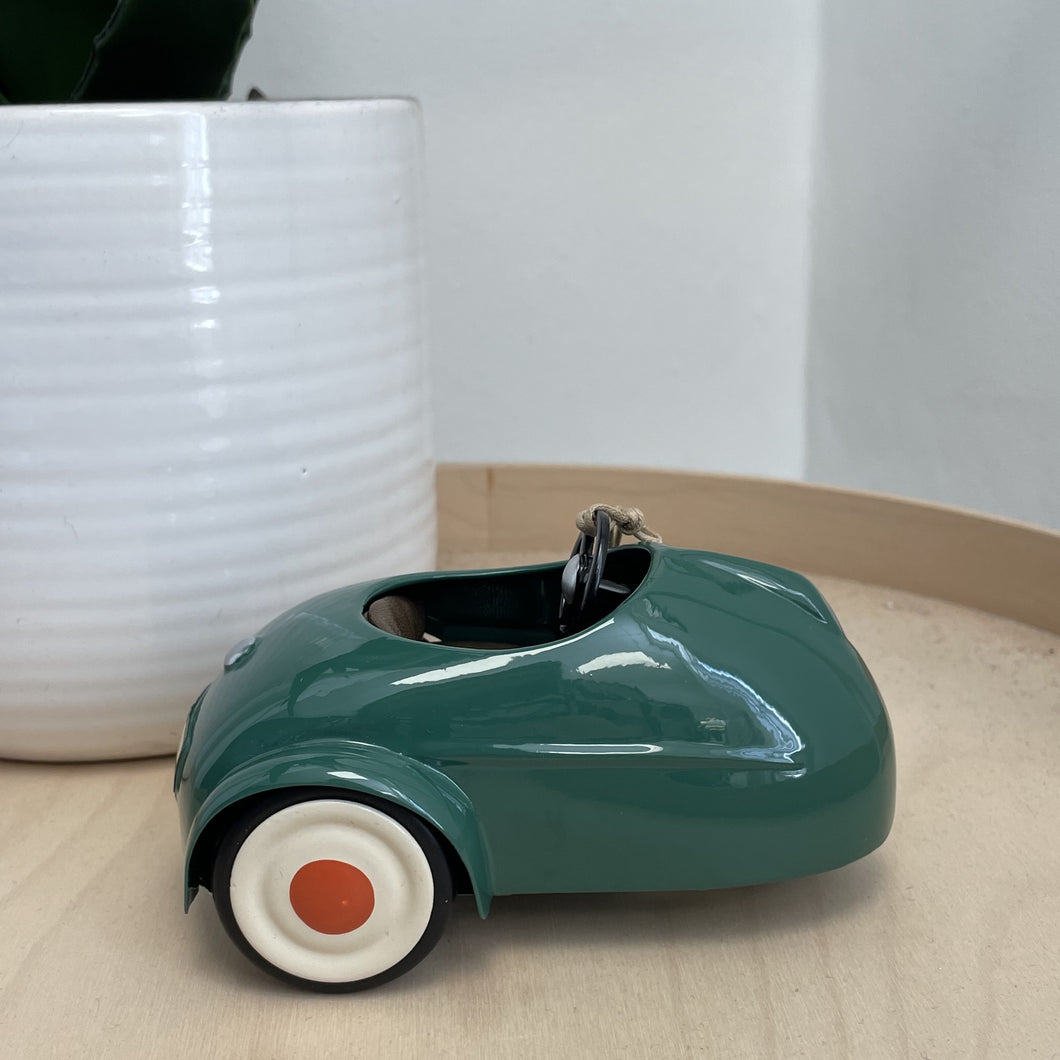 Car - dark green