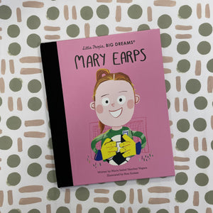 Little people big dreams - Mary Earps