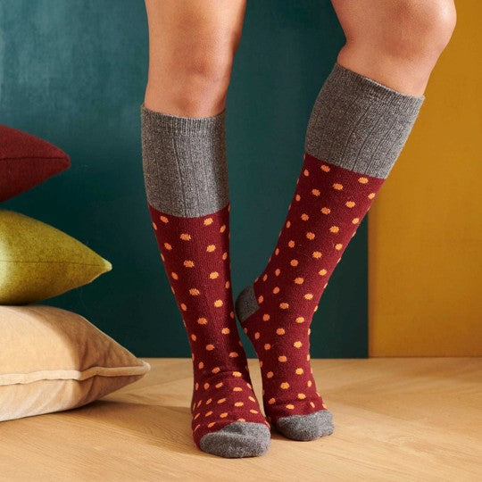 Lambswool knee socks - dots - plum/peach