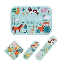 Load image into Gallery viewer, Kids plasters pack - wild wonders
