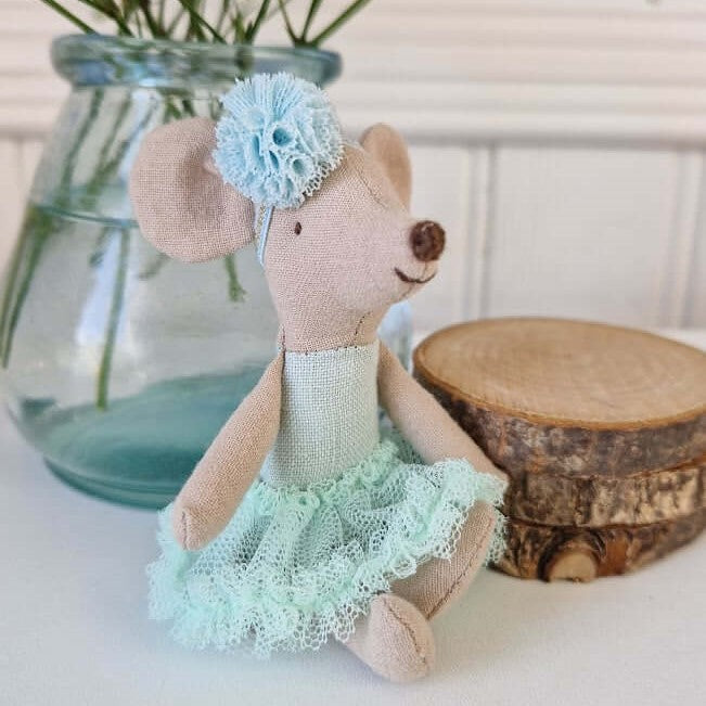 Ballerina mouse - little sister - light mint