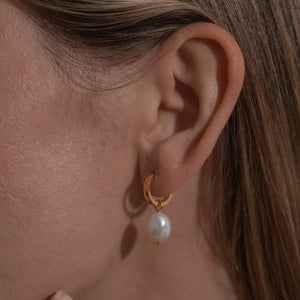 Maxi pearl earrings - gold