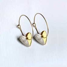 Load image into Gallery viewer, Hoop earrings with spotty heart charms - gold
