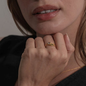 Olive crystal ring - gold