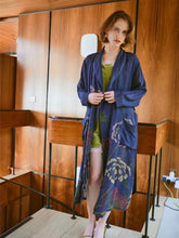 Load image into Gallery viewer, Parsley seed gown - navy
