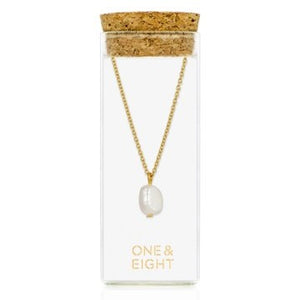 Pearl necklace - gold