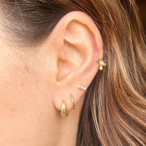 Pearl trio studs - gold