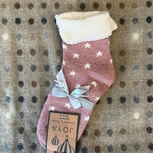 Load image into Gallery viewer, Cuff socks - pink with cream stars
