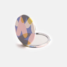 Load image into Gallery viewer, Confetti hearts luggage tag

