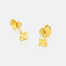 Load image into Gallery viewer, Seed card studs - leaf - gold
