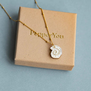Shell hoop necklace