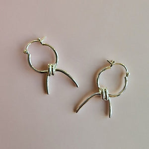 Barbed wire hoop earrings - silver