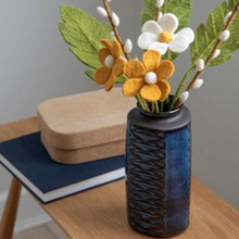 Load image into Gallery viewer, Simple flower
