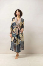 Load image into Gallery viewer, Stork kimono - slate
