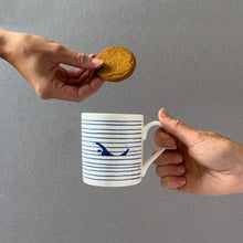 Load image into Gallery viewer, Mug - swimmers
