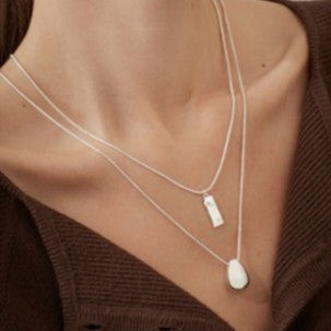 Teardrop pendant necklace - silver