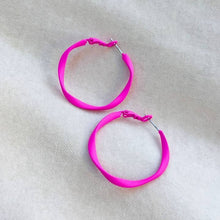 Load image into Gallery viewer, Twisty colourful hoop earrings - various colours
