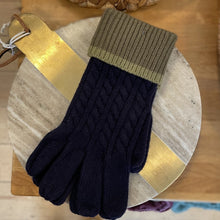 Load image into Gallery viewer, Matty cable beanie hat - navy with khaki turn-up
