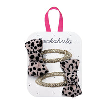 Load image into Gallery viewer, Leopard love twisty bow clips

