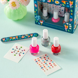 Kids nail kit - fairies in the garden