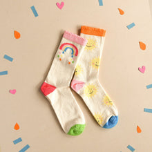 Load image into Gallery viewer, Vintage rainbow &amp; sun socks
