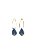 Load image into Gallery viewer, Porcelain Dartmouth blue raindrop gold earrings
