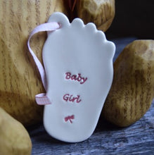 Load image into Gallery viewer, Baby girl foot ceramic dec

