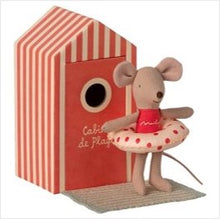 Load image into Gallery viewer, Beach mouse - little sister in cabin de plage
