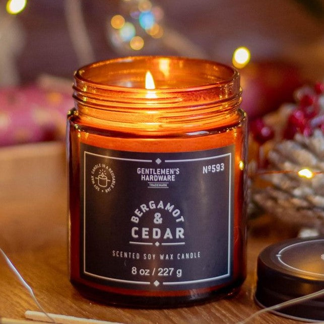 Candle - bergamot & cedar