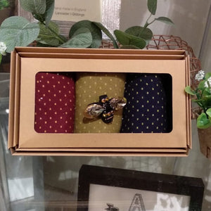 Carnaby sock box - with bumblebee pin (3 pairs)