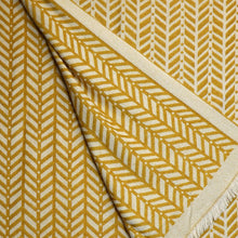 Load image into Gallery viewer, Chevron print scarves
