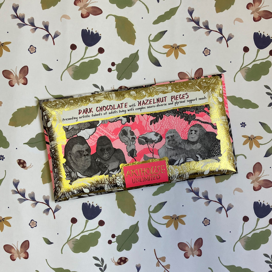 Gorillas - dark chocolate with hazelnut pieces