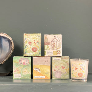 English hedgerows votive candle