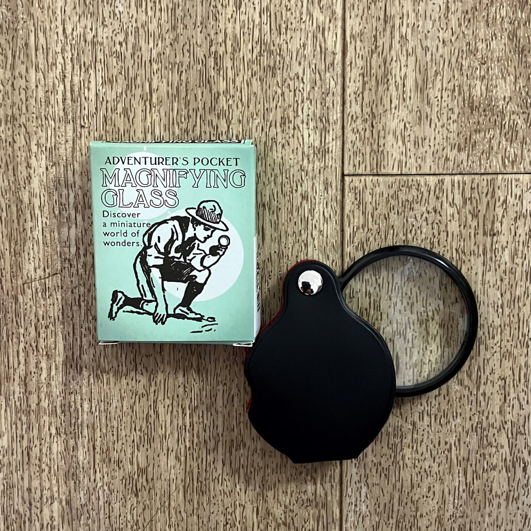 Pocket magnifying glass