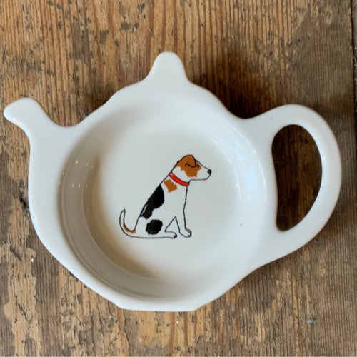 A fabulous tea bag dish for all Jack Russell lovers. Presented in its very own kraft gift box to make the perfect present.