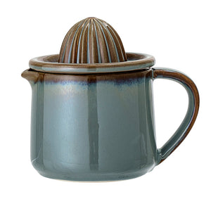 Pixie stoneware lemon juicer - green