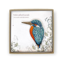 Load image into Gallery viewer, Handmade Kingfisher brooch
