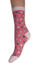 Load image into Gallery viewer, Pink socks with hearts size
